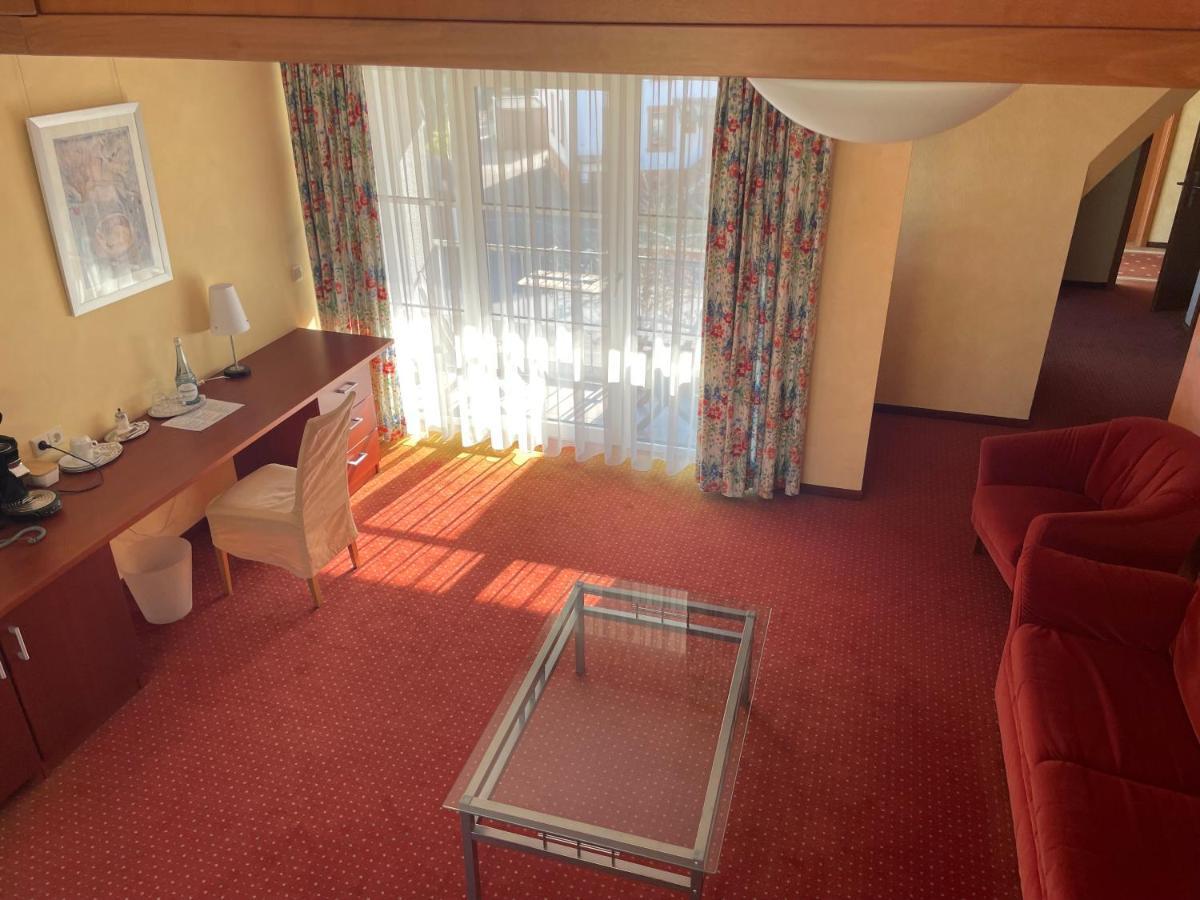 Waldhotel Felsentor ฮาวเอนชไตน์ ภายนอก รูปภาพ